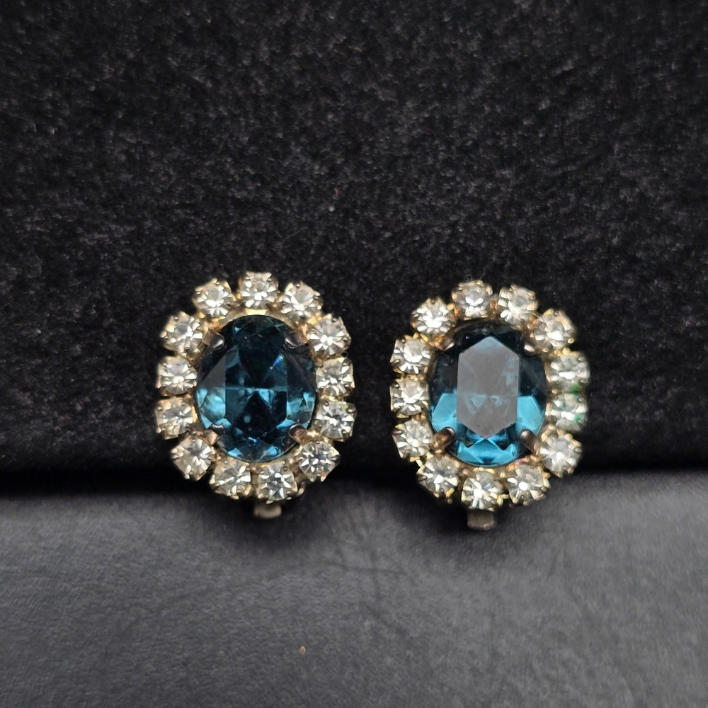 Blue Rhinestone Clip On Earrings Clear Silver Tone Vintage Glam Jewelry